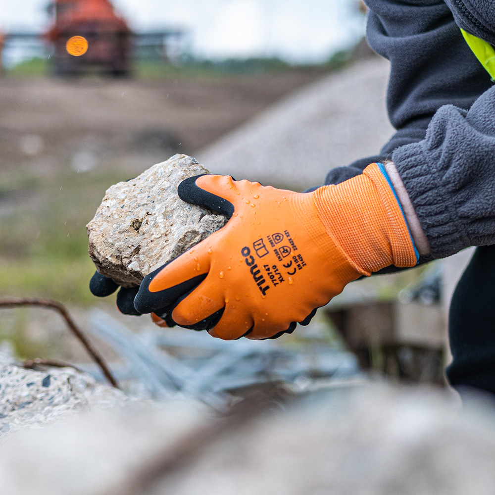 Aqua Thermal Grip Glove - Image 3