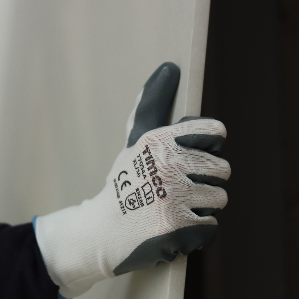 Secure Grip Glove Nitrile Foam - Image 3
