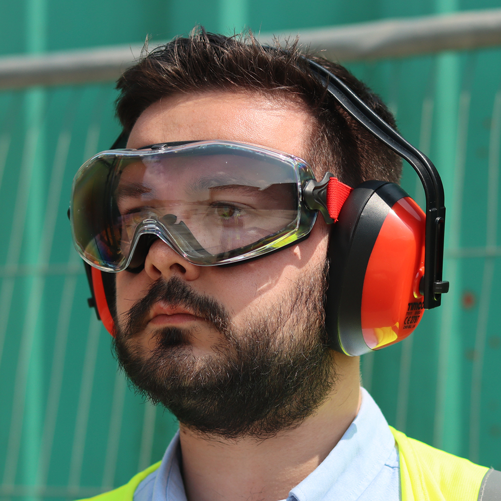 Sports Style Safety Goggles - Image 4