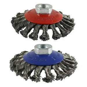 Twisted Knot Wire Bevel Brush